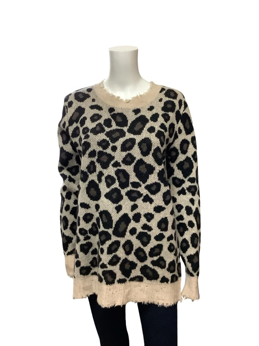 Aqua Cashmere Animal Print Sweater Size: L